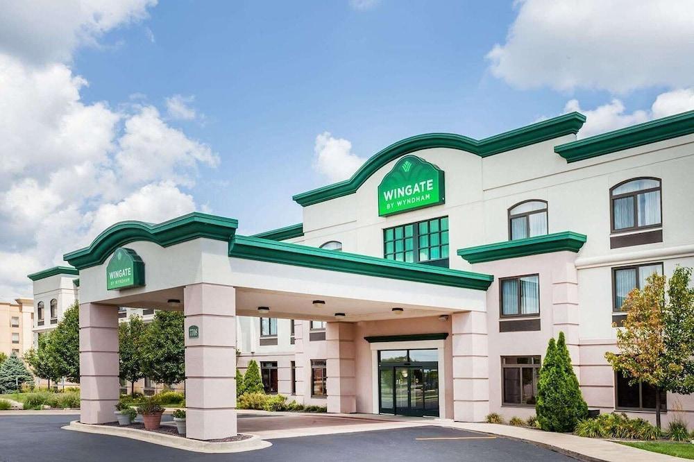 Wingate By Wyndham Coon Rapids Hotel Bagian luar foto