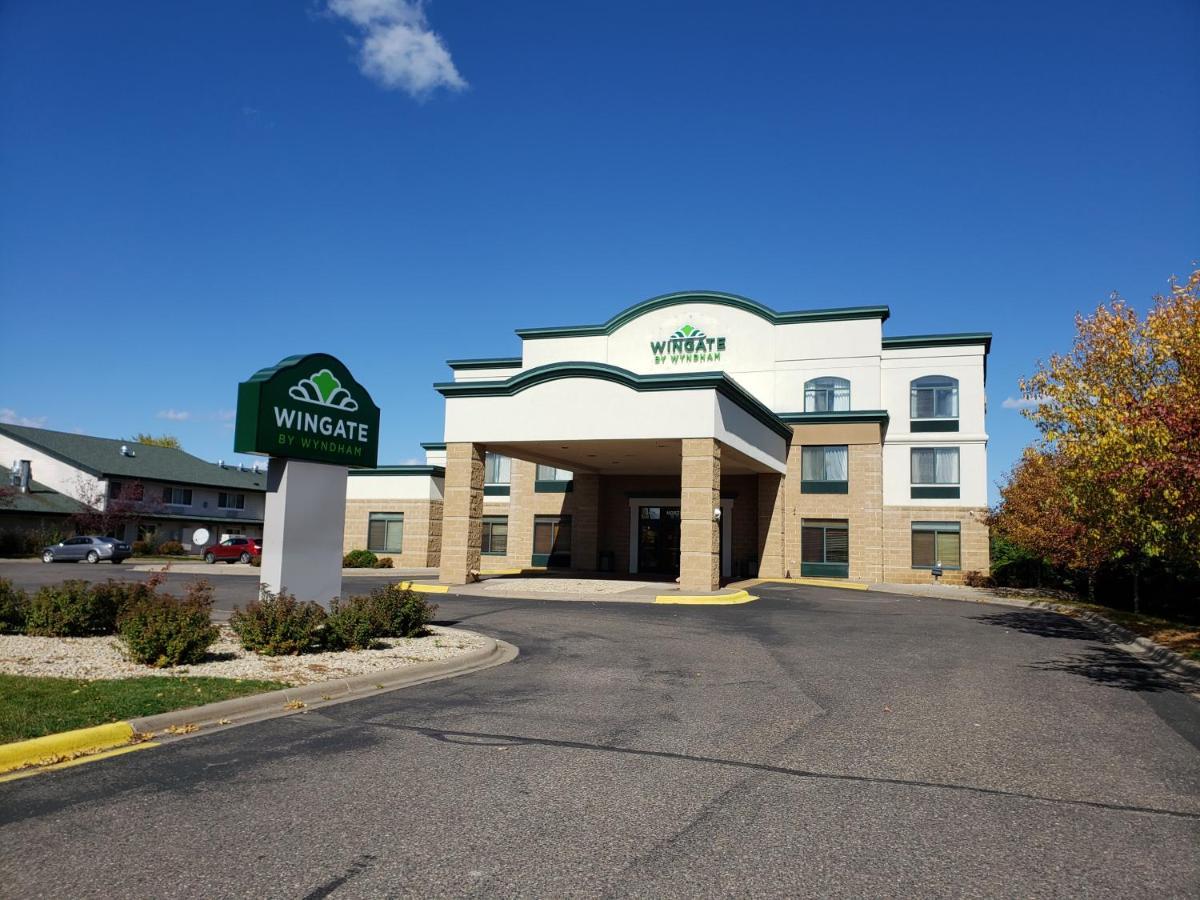 Wingate By Wyndham Coon Rapids Hotel Bagian luar foto