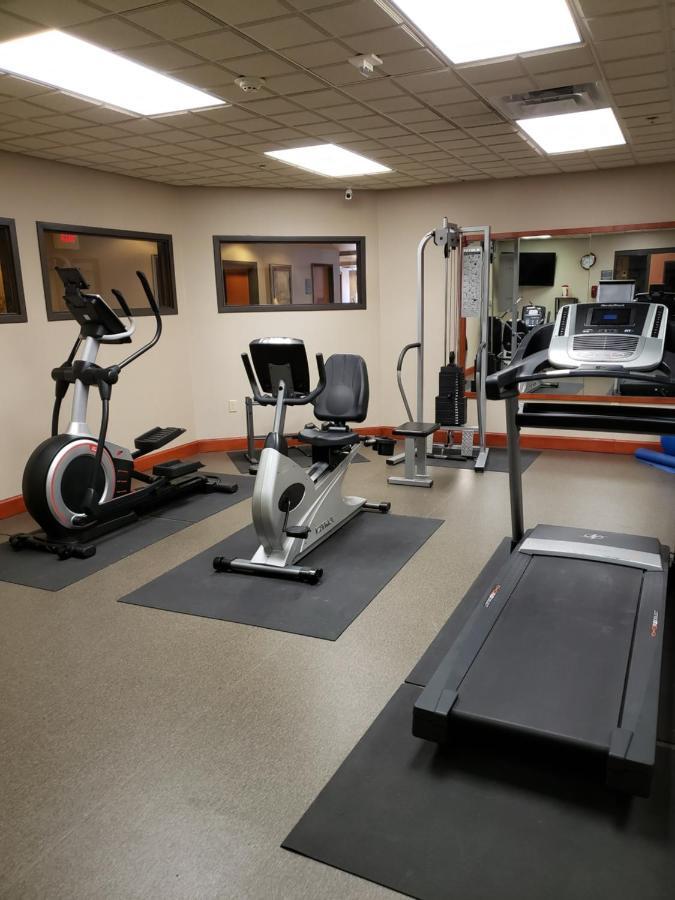 Wingate By Wyndham Coon Rapids Hotel Bagian luar foto