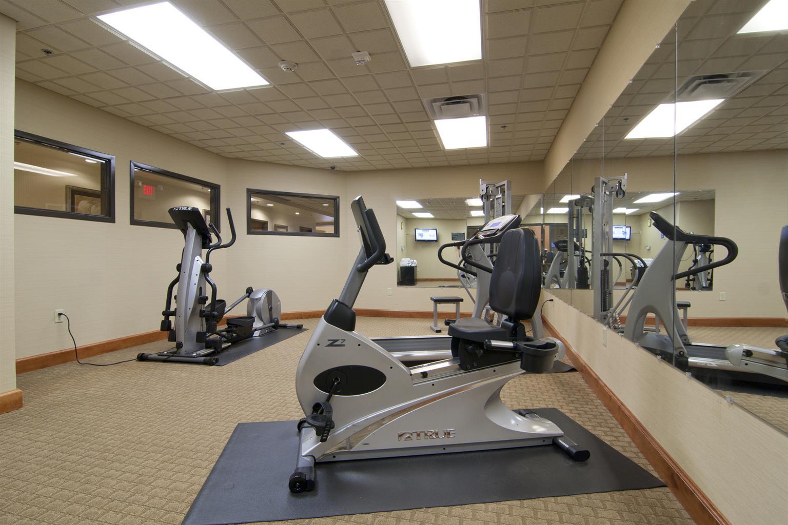 Wingate By Wyndham Coon Rapids Hotel Bagian luar foto